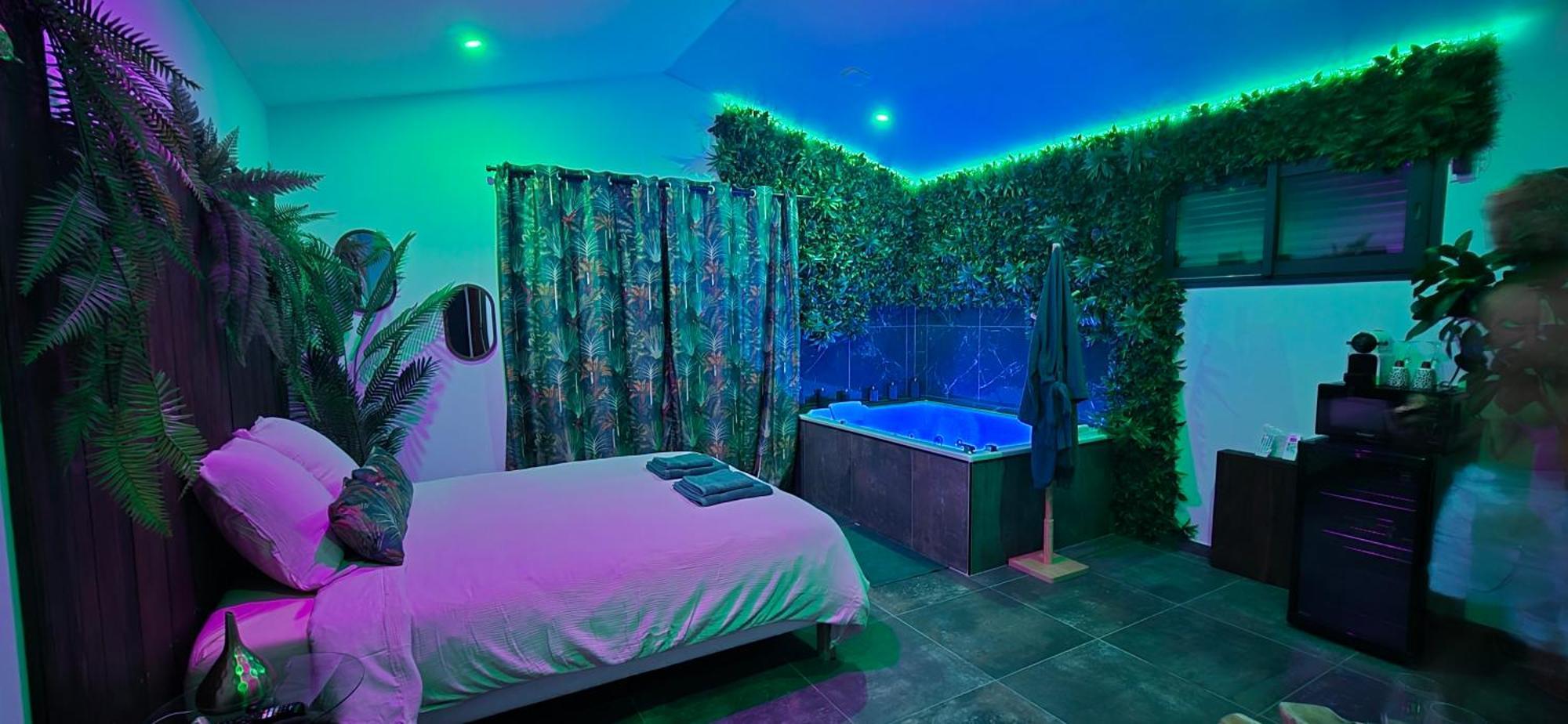 רוניאק La Jungle Room מראה חיצוני תמונה